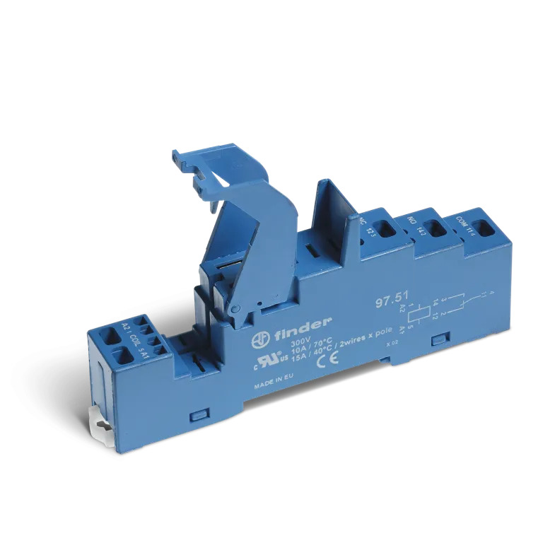 97.51SMA Розетка с безвинтовыми клеммами (пружинный зажим) для реле 46.61; применяются модули 86.30, 99.02; в комплекте металлическая клипса 097.71; версия: синий цвет