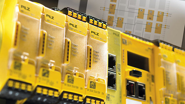 Конфигурируемые компактные защитные контроллеры PNOZmulti